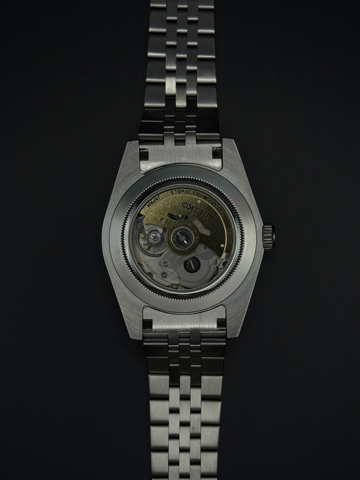 DayJust - Gold Roman